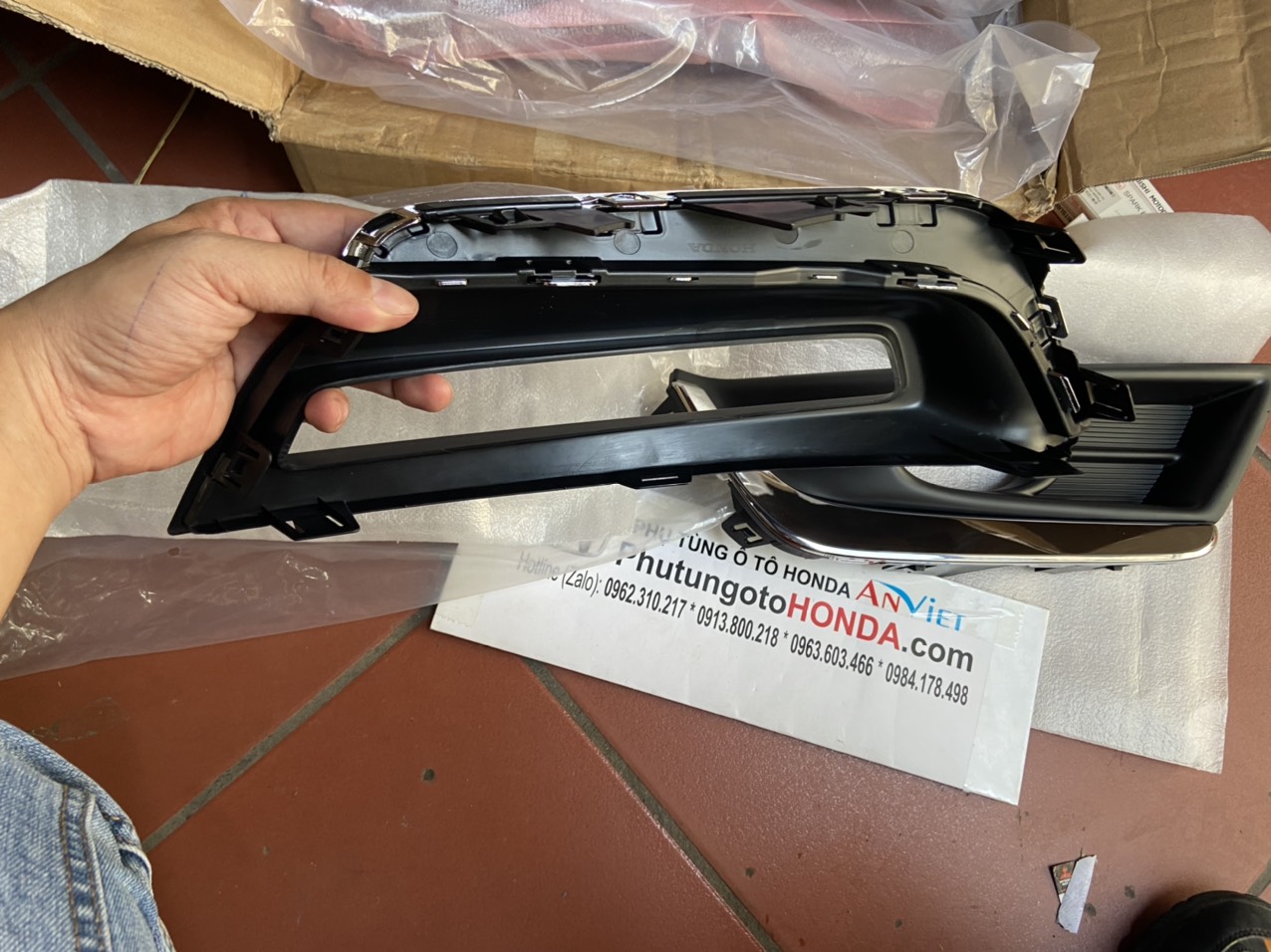 Ốp đèn sương mù xe Honda CRV 2018-2020 hàng xịn hãng